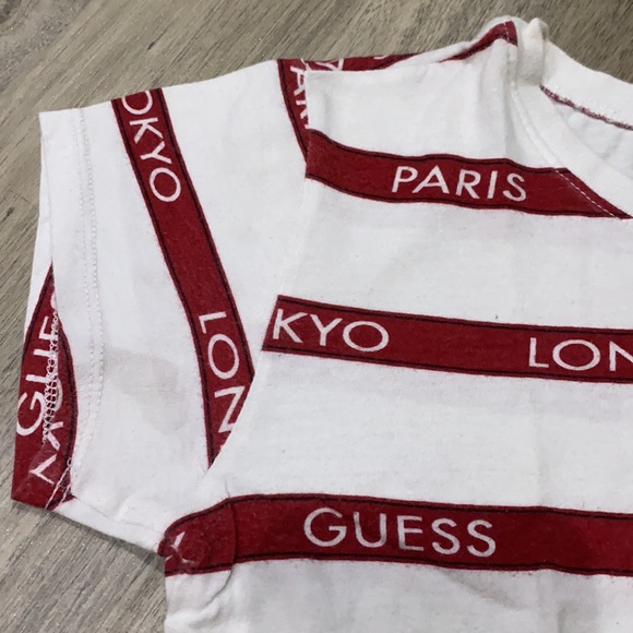 Guess shirt - Picture 2 of 2